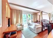 倚山花园（一期）-次卧