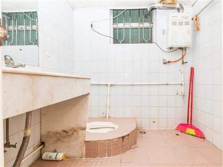 泰安花园-卫生间