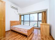 金亨利首府-次卧