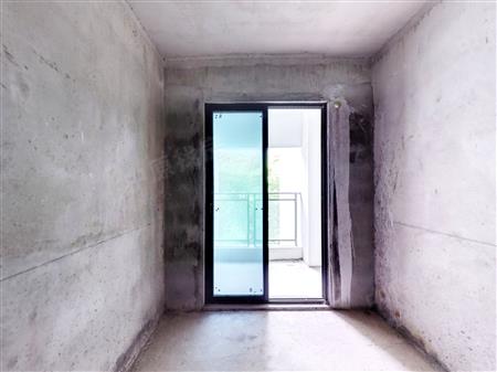 承翰半山海-次卧