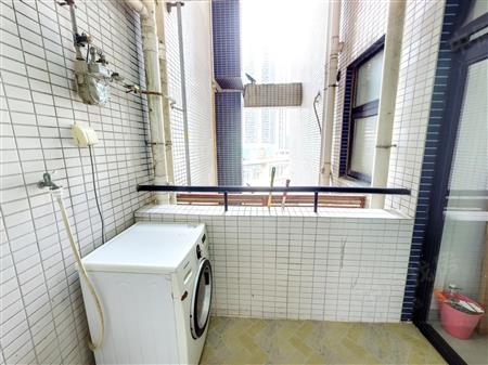 半岛城邦花园一期-阳台