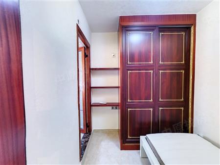 冠懋金色都汇（金色都汇）-次卧