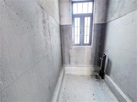 三科麓湾-卫生间