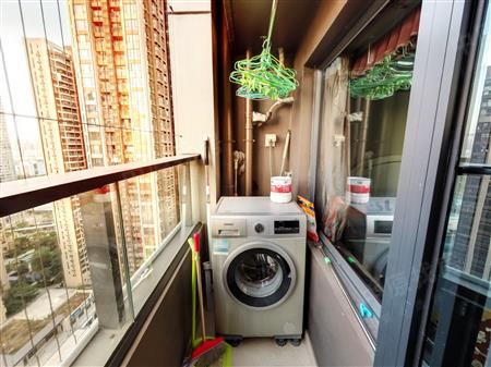 万科天誉花园（二期商办)-阳台