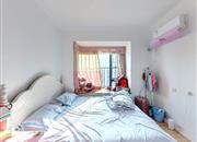 中骏蓝湾翠岭花园（一期）-主卧