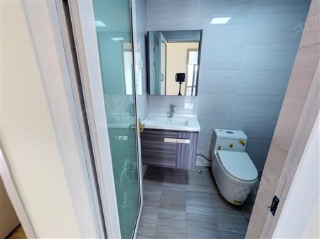 英郡年华花园（三期）-卫生间