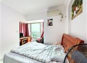 信义假日名城(五期B山翠居)-主卧