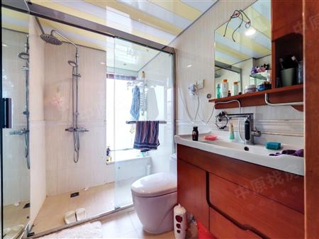 金地海景花园E区-卫生间