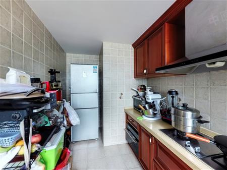 半岛城邦花园二期-厨房