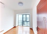 东方明珠城-次卧