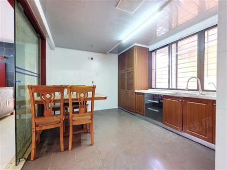 英郡年华花园（二期）-厨房