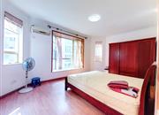 鸿瑞花园一期-主卧