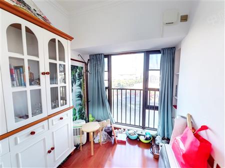 德润荣君府-次卧