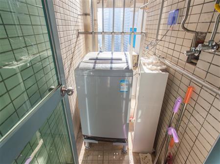 现代城华庭-阳台