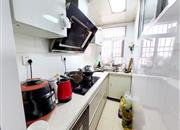 东门新干线-厨房