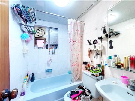 中银花园-卫生间