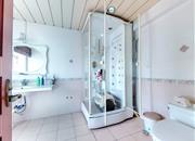 中央花园-卫生间