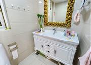 金城华庭-卫生间