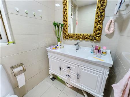 金城华庭-卫生间