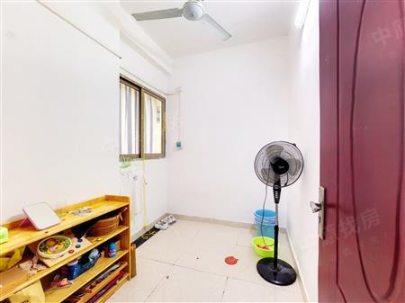 佳兆业可园（五期）-次卧