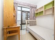 中航天逸花园-次卧