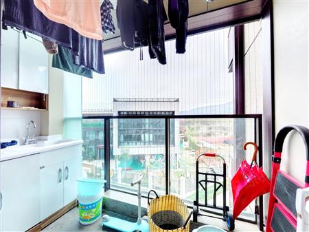 万科麓山（万科麓城四期、金域领峰花园)-阳台