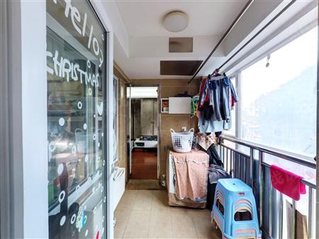 鹏兴花园（六期）-阳台