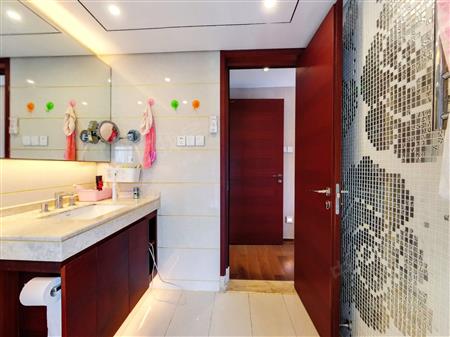 宝能城花园-卫生间