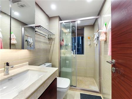 宝能城花园-卫生间