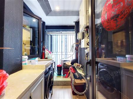 宝能城花园-阳台