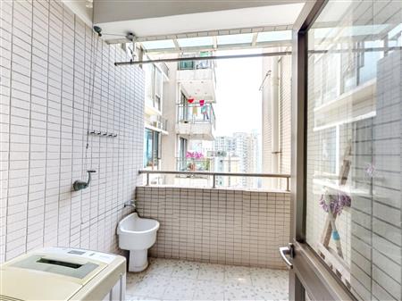 海怡东方花园-阳台