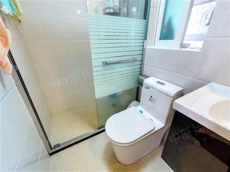 缤纷时代家园-卫生间