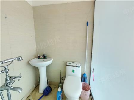 碧荔花园-卫生间