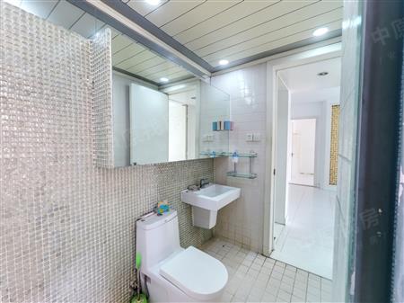 百仕达东郡-卫生间