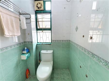 中加名园-卫生间