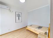 金地龙城中央-次卧