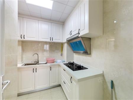 东方盛世花园(二期)-厨房