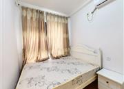 金地龙城中央-次卧