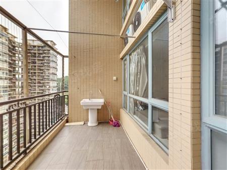 康达尔花园（五期蝴蝶堡）-阳台