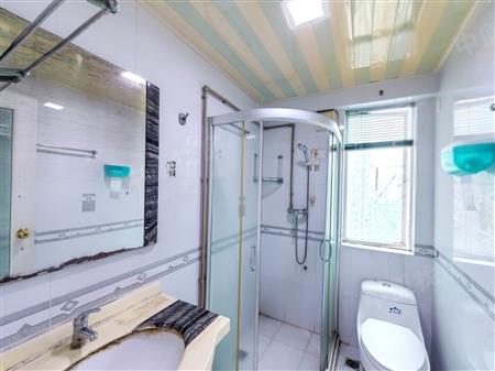 金色阳光雅居-卫生间