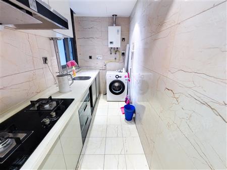 豪方天际花园-厨房