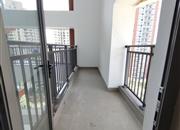 德弘天下华府-阳台