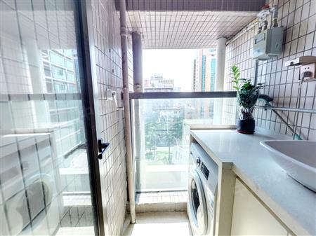 深物业金领-阳台