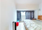 华侨城四海锦园（水门逸欣园）-主卧