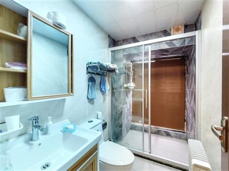 华侨城四海锦园（水门逸欣园）-卫生间