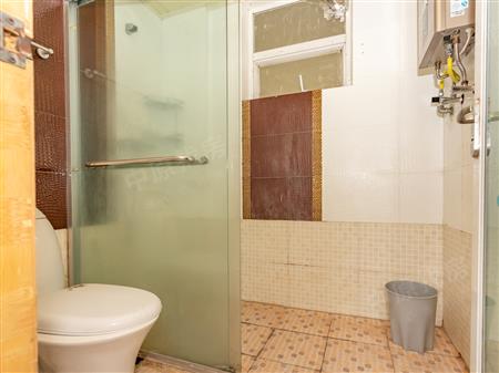 振业城一期-卫生间