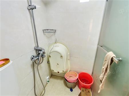 鸿景豪苑-卫生间