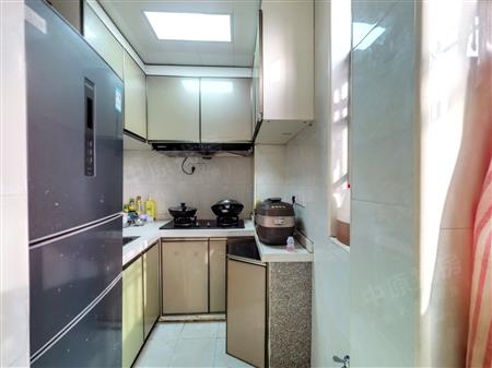 鸿景豪苑-厨房