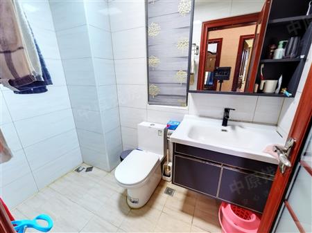 深业东岭花园（二期）-卫生间