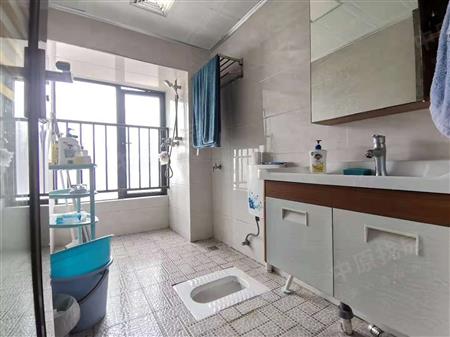 东城国际-卫生间